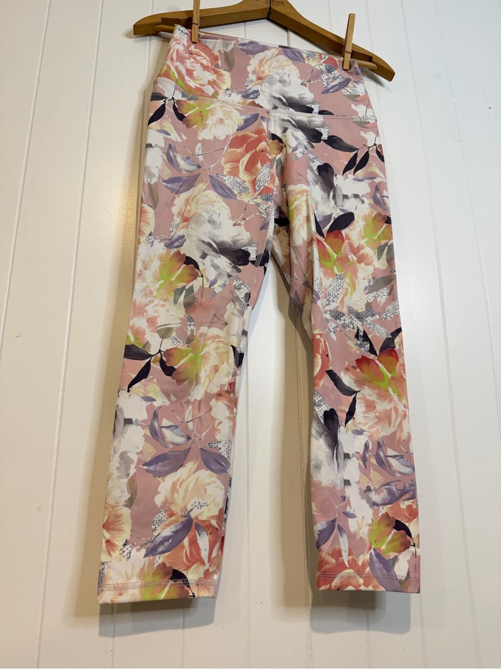 RBX Pink Floral Print Crop Leggings